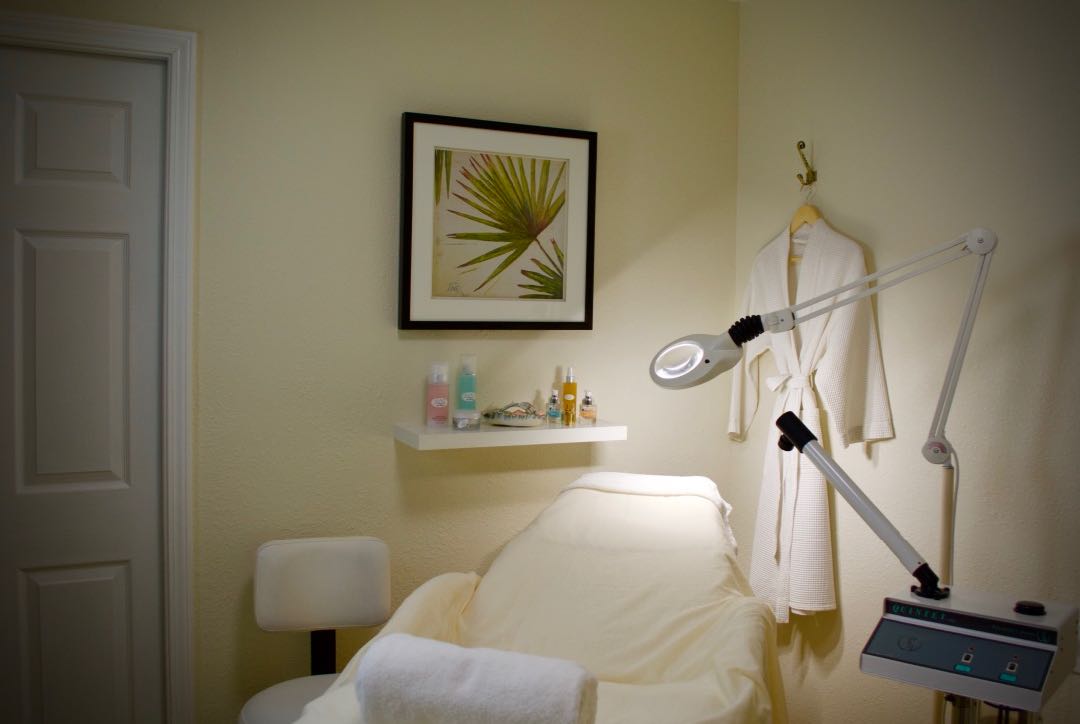 Juno – A European Skin Care Salon - Treatment Room